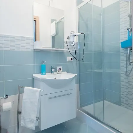 Couette-café Giunone 3*