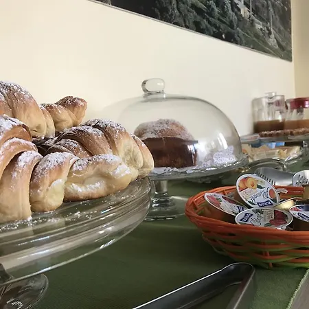 Couette-café Giunone